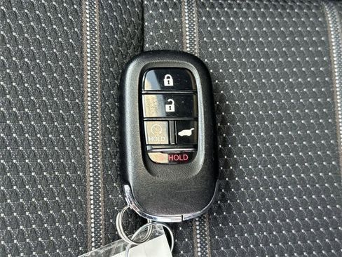 Used 2025 Honda CR-V Sport image 28