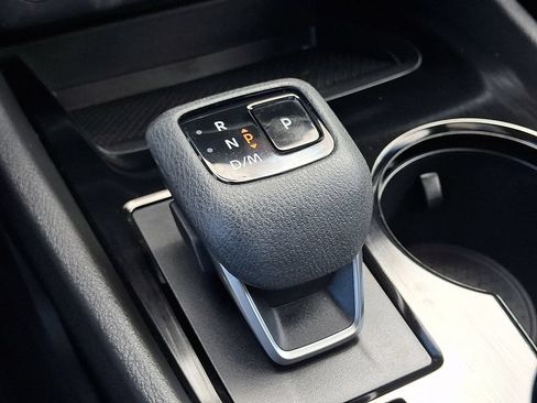 Certified 2023 Nissan Rogue SV w/ SV Premium B Package AWD/4WD image 17