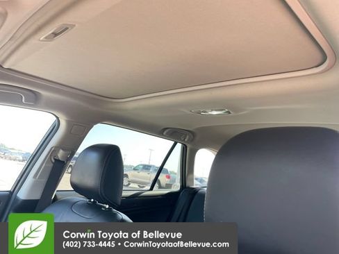 Used 2018 Subaru Outback 2.5i Limited AWD/4WD image 24