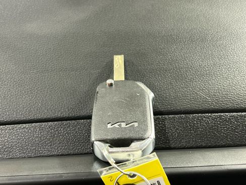 Used 2023 Kia Sportage LX image 27