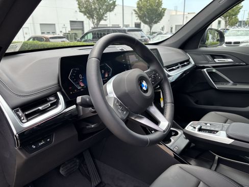 New 2027 BMW X1 xDrive28i AWD/4WD image 16