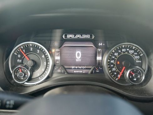 Used 2021 RAM 1500 Laramie w/ Sport Appearance Package image 17