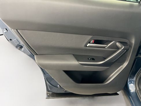 Used 2025 MAZDA CX-50 AWD 2.5 S w/ Premium Package image 28