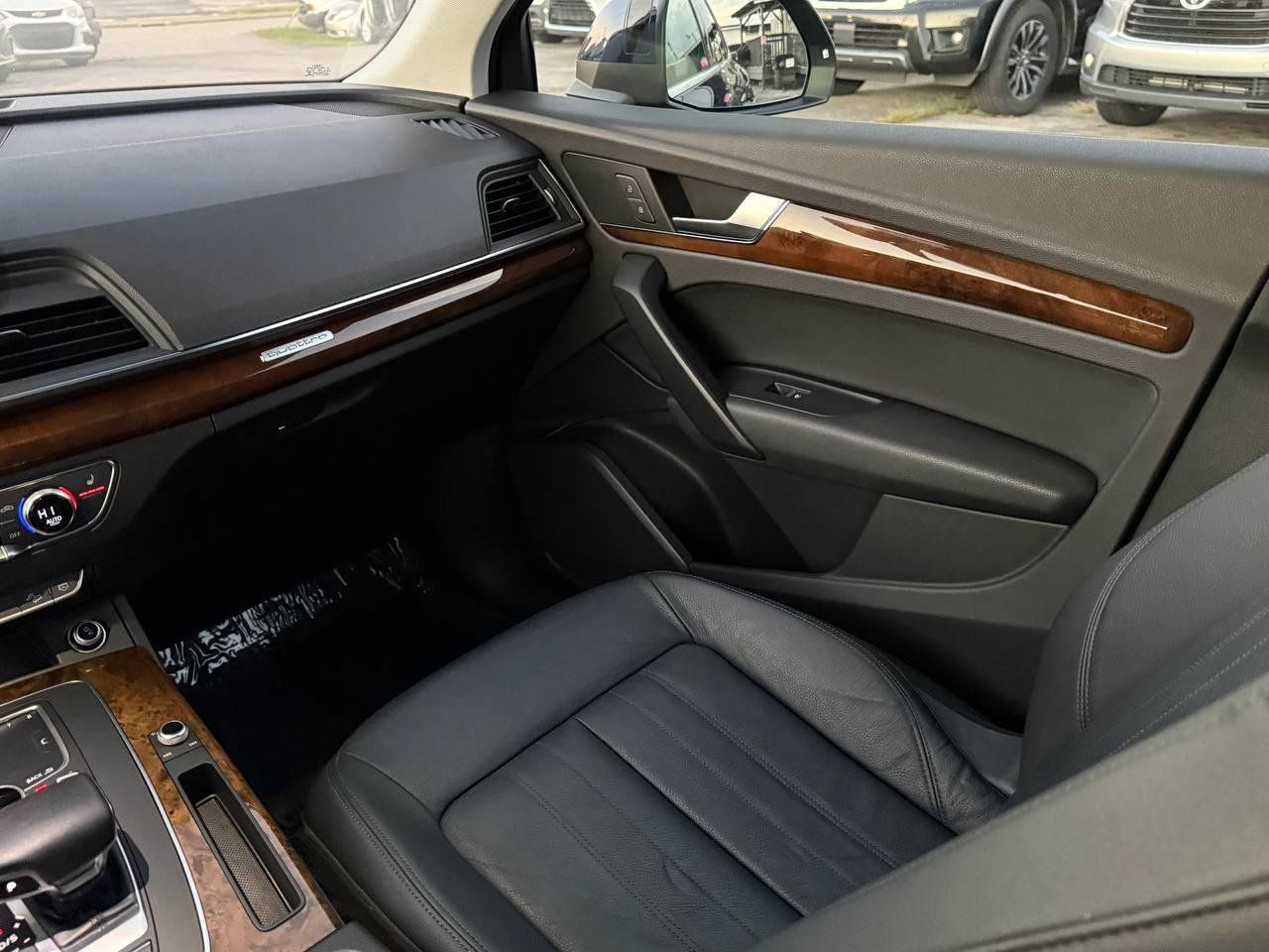 Used 2018 Audi Q5 2.0T Premium Plus AWD/4WD image 35
