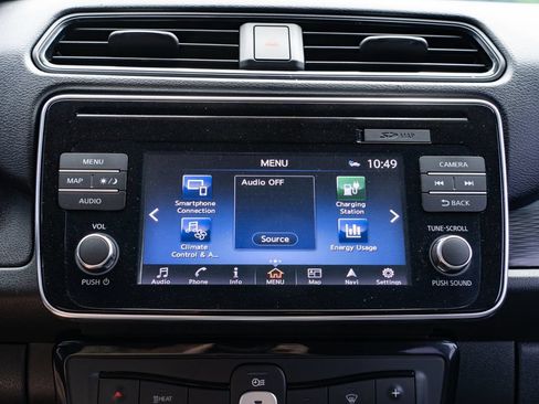 Used 2018 Nissan Leaf SL w/ SL Technology Package FWD image 16