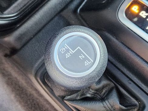 Used 2023 Jeep Wrangler Sport S image 24