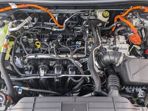 New 2025 Ford Escape SE w/ PHEV Premium Package image 15