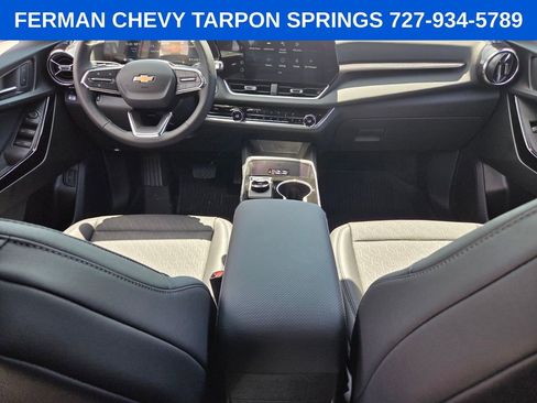 New 2026 Chevrolet Equinox LT w/ Convenience Package II FWD image 14