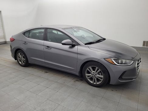 Used 2018 Hyundai Elantra SEL image 11