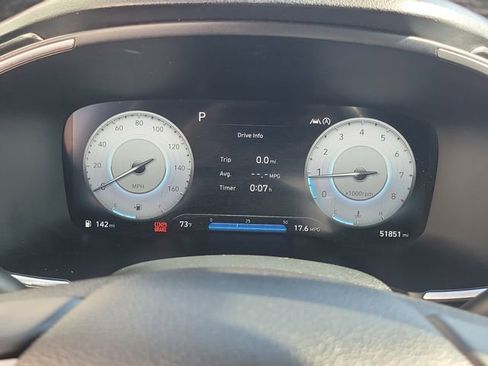 Used 2022 Hyundai Santa Fe Limited AWD/4WD image 9