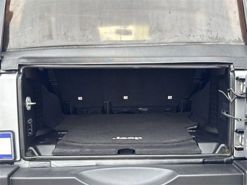 Used 2015 Jeep Wrangler Unlimited Sport w/ Quick Order Package 24S image 10