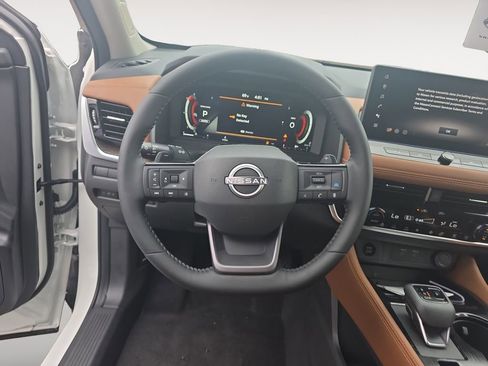 New 2026 Nissan Rogue Platinum w/ Platinum Premium Package image 12