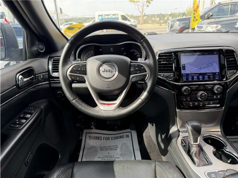 Used 2019 Jeep Grand Cherokee Trailhawk w/ Trailhawk Luxury Group AWD/4WD image 43