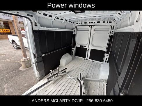 Used 2024 RAM ProMaster 2500 w/ Convenience Group image 14