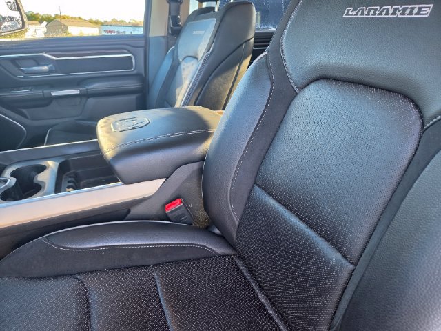 Used 2021 RAM 1500 Laramie AWD/4WD image 2