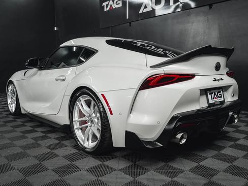 Used 2021 Toyota Supra Premium image 32