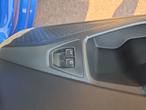 Used 2022 Volkswagen Jetta SE FWD image 32