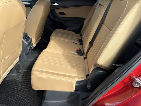 Used 2024 Volkswagen Tiguan SE R-Line image 24