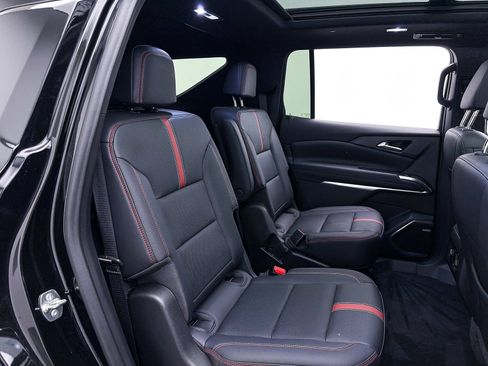 Used 2024 Chevrolet Traverse RS w/ LPO, Floor Liner Package AWD/4WD image 38