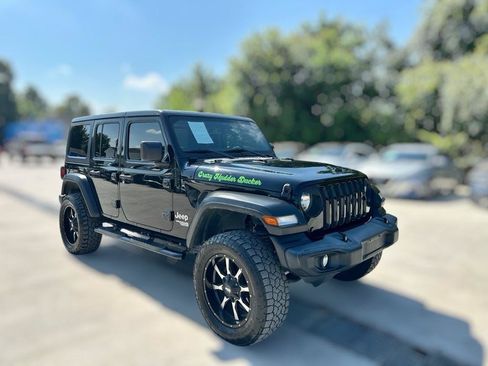 Used 2019 Jeep Wrangler Unlimited Sport S AWD/4WD image 12