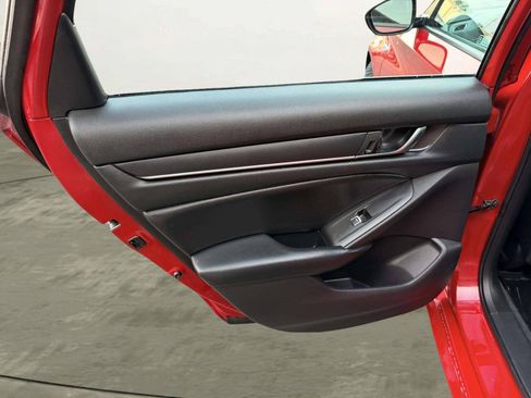 Used 2022 Honda Accord Sport image 21