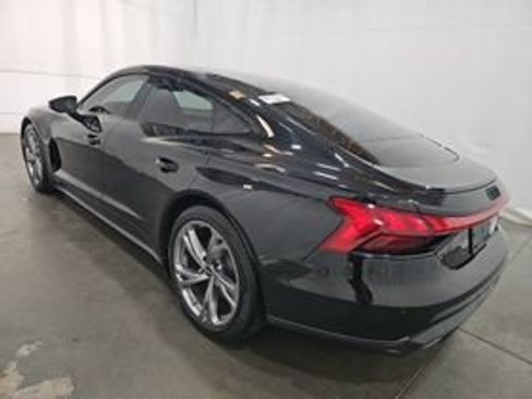 Used 2023 Audi e-tron GT Premium Plus AWD/4WD image 6