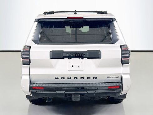 New 2026 Toyota 4Runner 4WD image 5