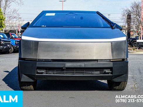 Used 2025 Tesla Cybertruck AWD Crew Cab image 9