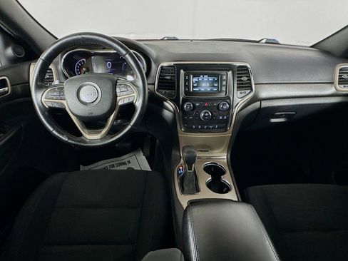 Used 2017 Jeep Grand Cherokee Laredo w/ Quick Order Package 2BE image 23