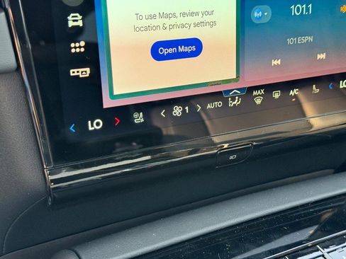 New 2025 Lincoln Navigator Reserve w/ Jet Appearance Package image 23