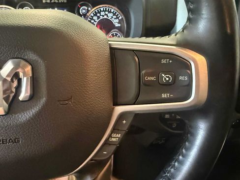 Used 2023 RAM 1500 Big Horn AWD/4WD image 30