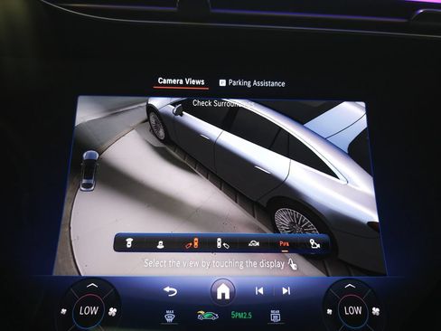 Used 2024 Mercedes-Benz EQS 580 4MATIC Sedan image 21