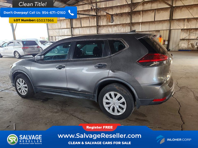 Used 2017 Nissan Rogue S FWD image 3