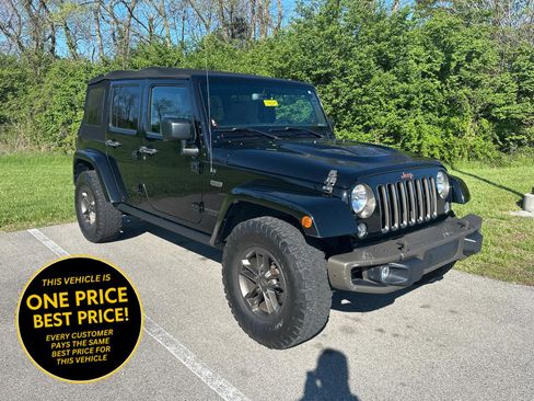 Used 2016 Jeep Wrangler Unlimited Sahara image 1