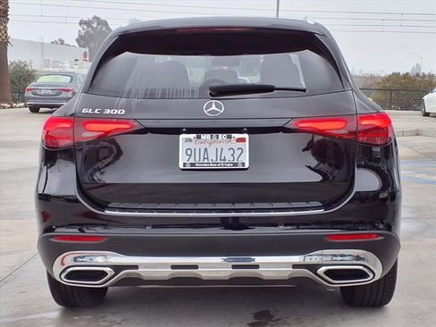 Used 2025 Mercedes-Benz GLC 300 image 22