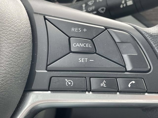 Used 2025 Nissan Altima 2.5 SV FWD image 24