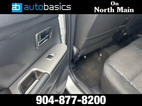 Used 2021 Mitsubishi Outlander Sport SE image 17