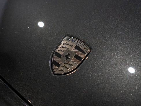 New 2025 Porsche Macan Turbo Electric AWD/4WD image 46