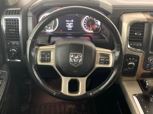 Used 2013 RAM 1500 Laramie w/ Convenience Group image 18
