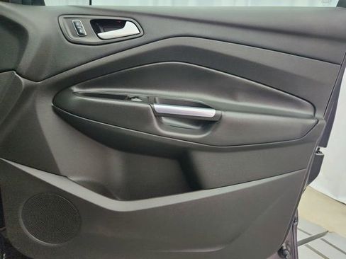 Used 2015 Ford Escape Titanium w/ Equipment Group 301A image 32