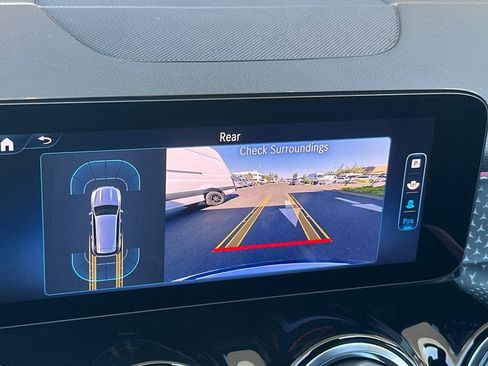 Certified 2024 Mercedes-Benz GLB 250 image 19