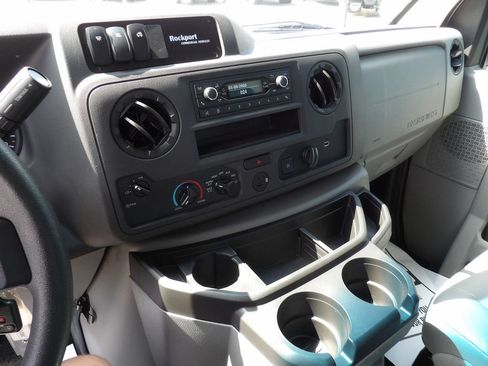 Used 2023 Ford E-450 and Econoline 450 Super Duty w/ Power Windows & Locks Group RWD image 21