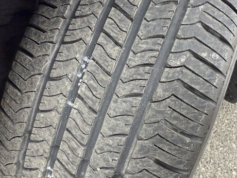 Certified 2021 Toyota Corolla LE image 33