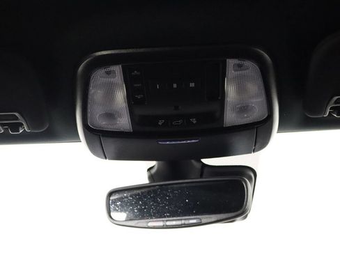 Used 2021 Dodge Durango R/T w/ Technology Group RWD image 28