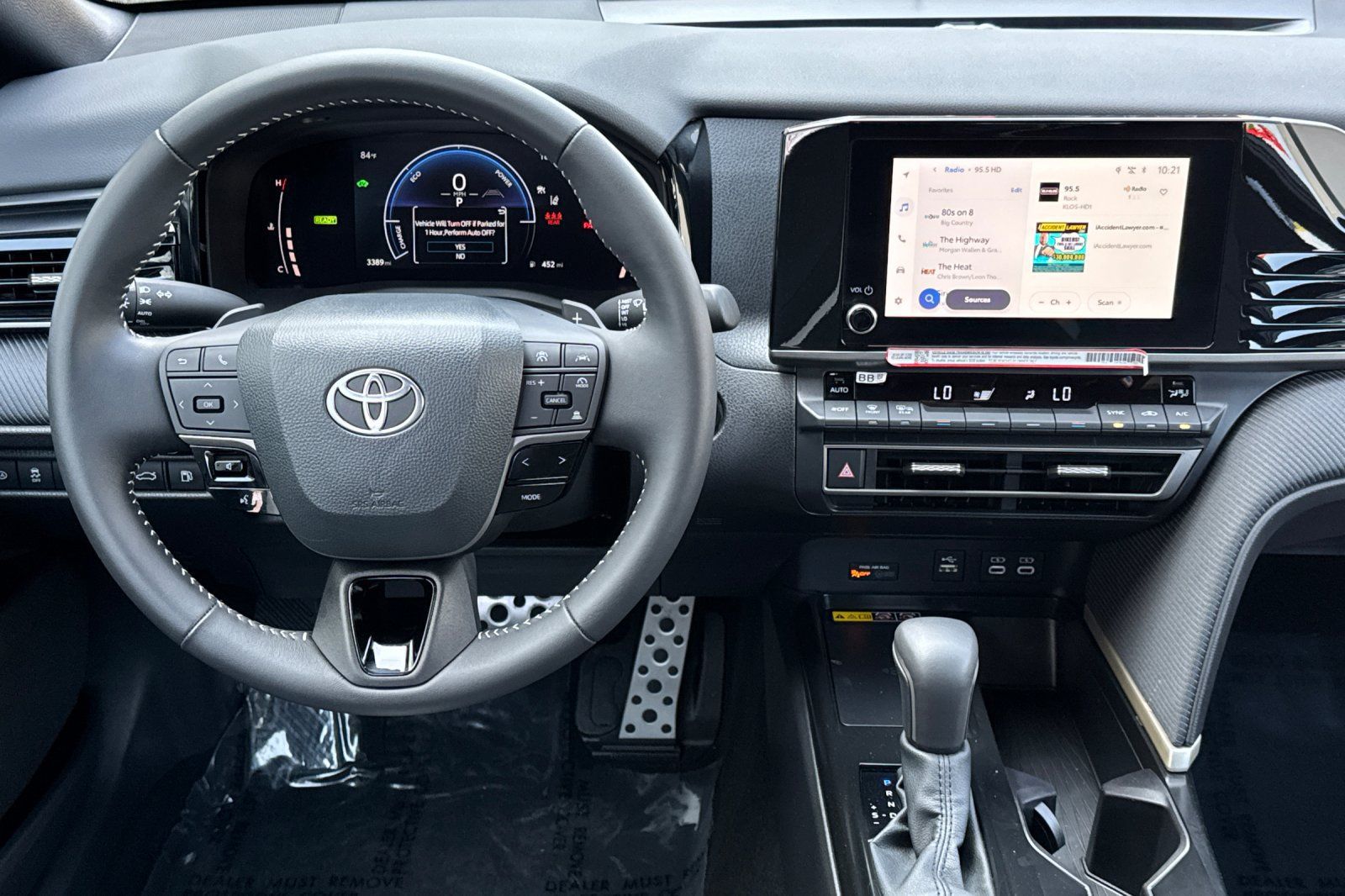 Used 2026 Toyota Camry SE w/ Convenience Package FWD image 20