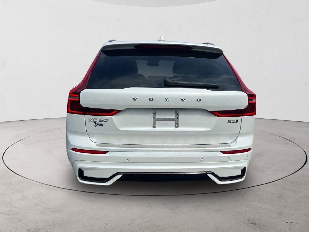 Certified 2026 Volvo XC60 B5 Plus AWD/4WD image 4