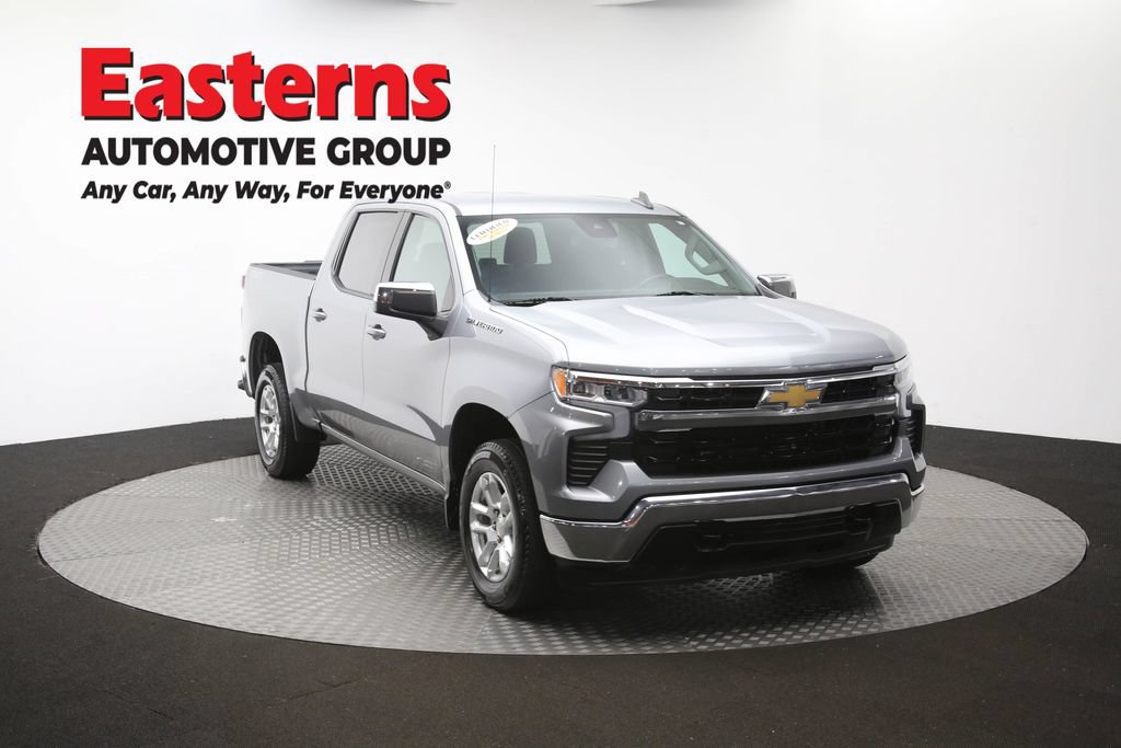 Used 2023 Chevrolet Silverado 1500 LT AWD/4WD image 53