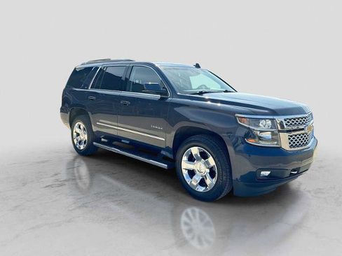 Used 2018 Chevrolet Tahoe LT w/ LT Signature Package AWD/4WD image 8