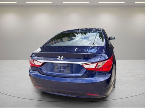 Used 2011 Hyundai Sonata GLS w/ Popular Equipment Pkg 2 FWD image 11