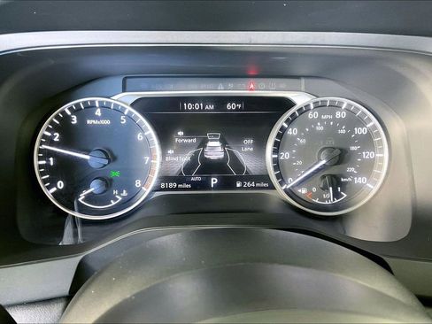 Used 2025 Nissan Pathfinder S image 29